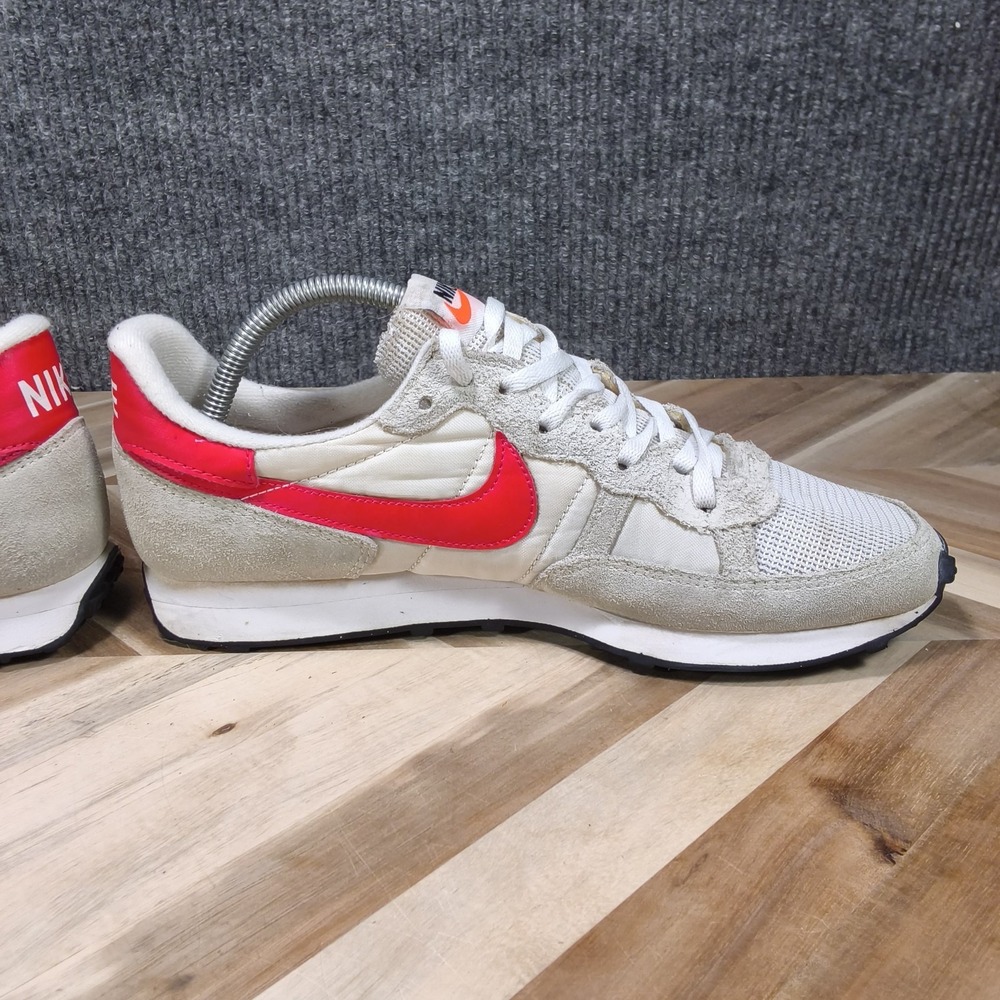 Nike Men Shoeβ 8.5 Challenger Swoosh Low Lace Sneaker Work Train Run Gym Core Go - Picture 6 of 13